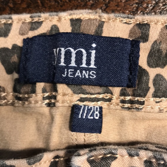 YMI Jeans Leopard Cheetah Print Skinny Jeans - Picture 5 of 11